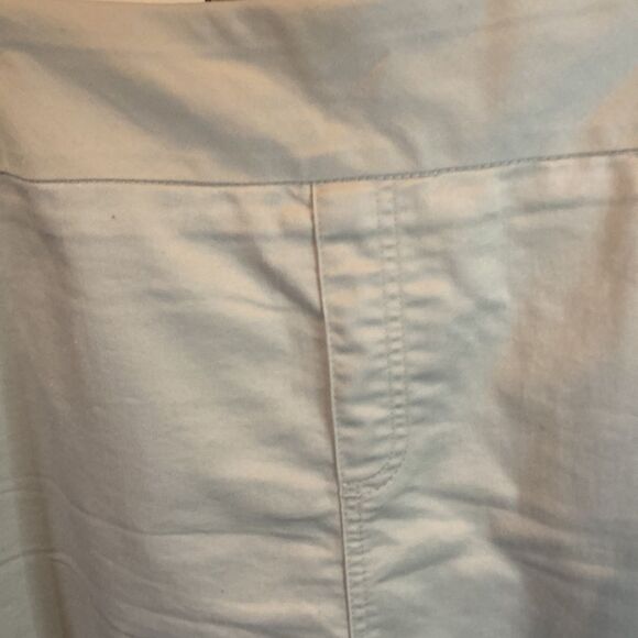 Avenue khaki skort, size 16, good used condition - Picture 3 of 7